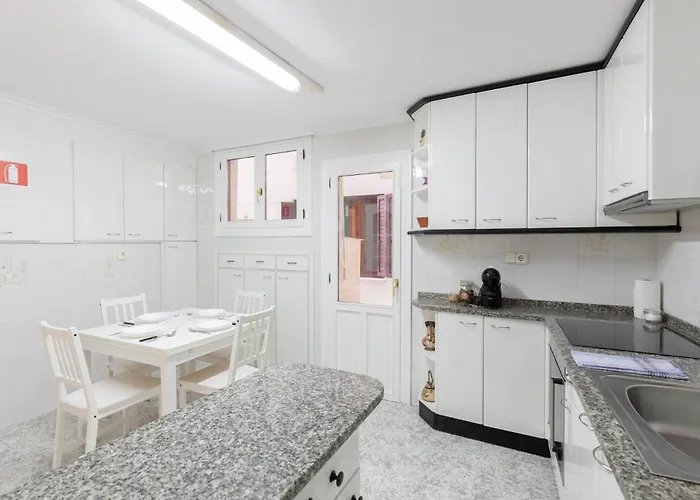 Inazio Deuna - Baskeyrentals أونداروا