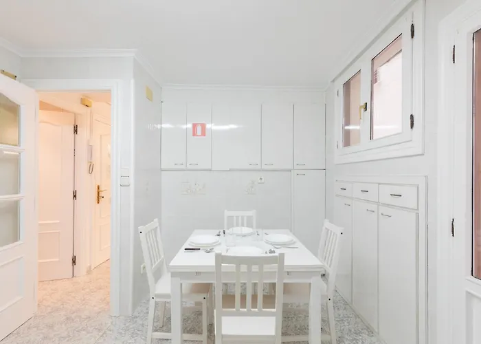 Inazio Deuna - Baskeyrentals Apartament Ondarroa