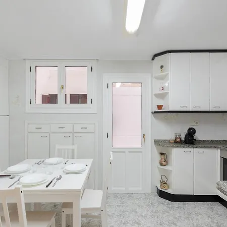 Inazio Deuna - Baskeyrentals *